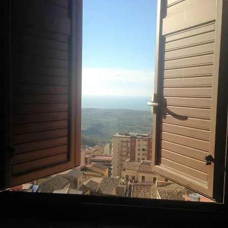 Baciato Dal Sole Alojamento de Acomodação e Pequeno-almoço