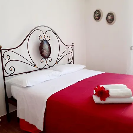 فندق مبيت وإفطار Baciato Dal Sole