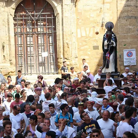 Baciato Dal Sole فندق مبيت وإفطار